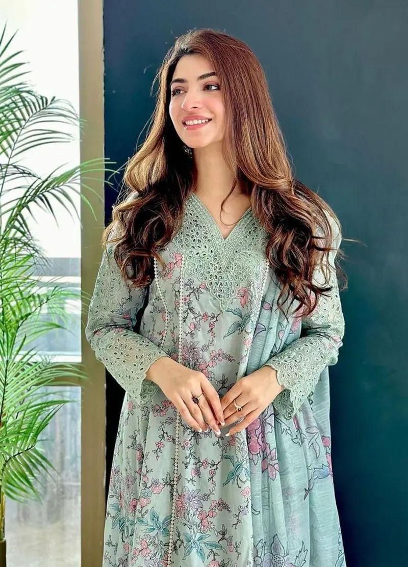 EMBROIDERED PRINTED UNSTITCHED LILEN 528