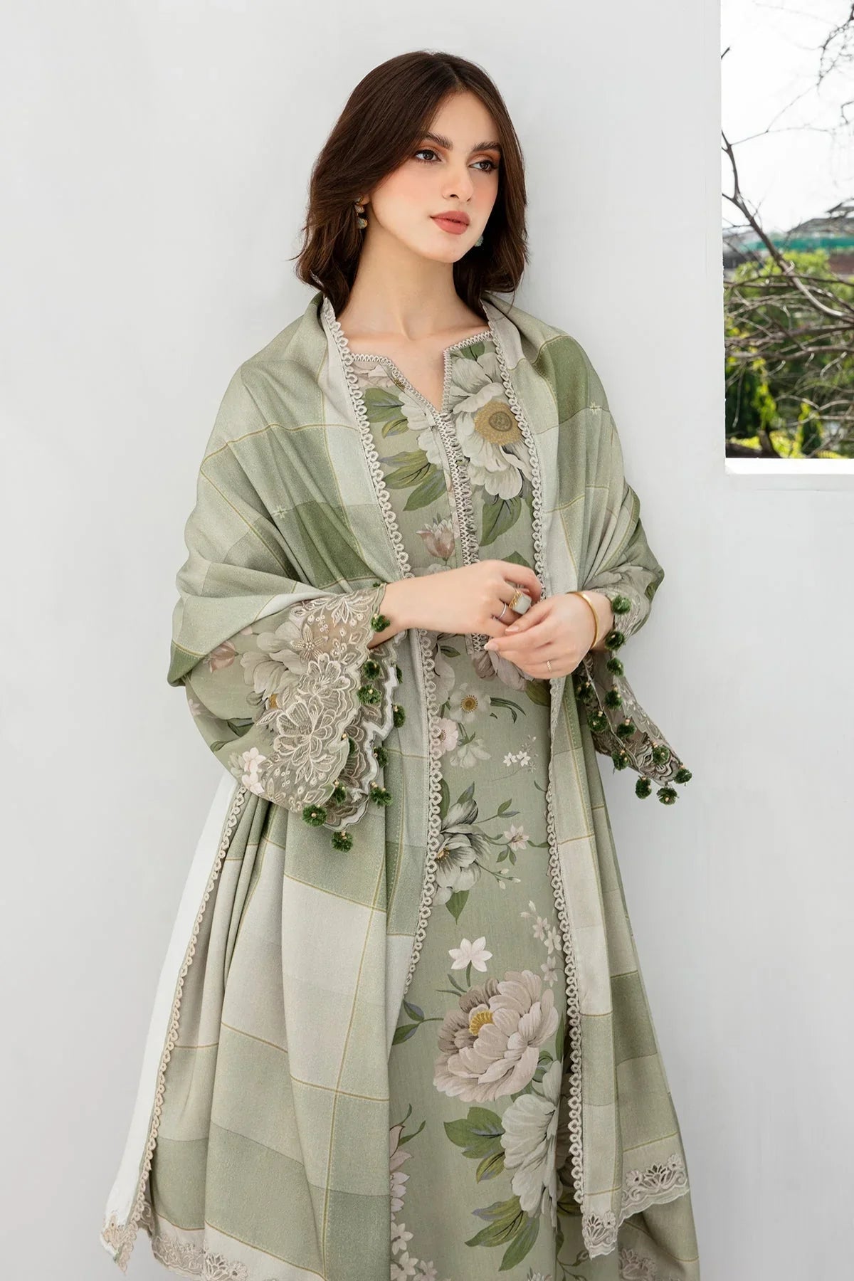 BAROQUE 3PC KARANDI PRINTED SHIRT WITH KARANDI PRINTED DUAPTTA AND TROUSER-261