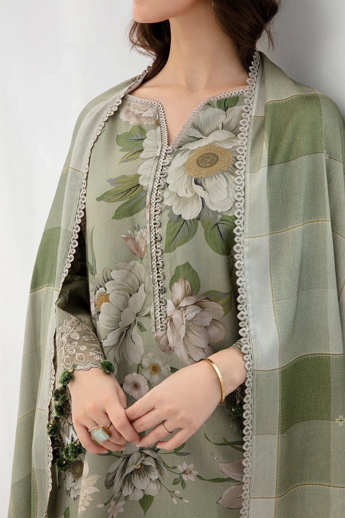 BAROQUE 3PC KARANDI PRINTED SHIRT WITH KARANDI PRINTED DUAPTTA AND TROUSER-261