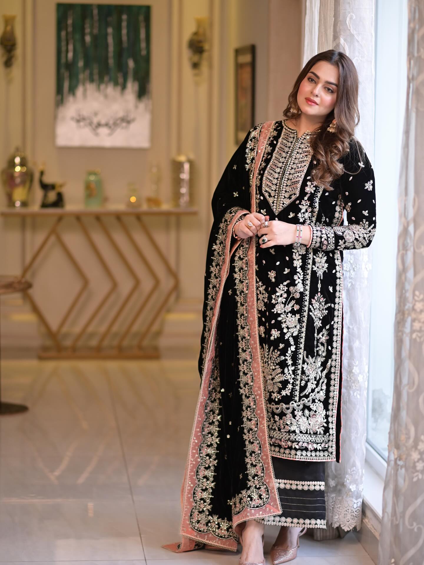 LUXURY UNSTITCH VELVET COLLECTION 680