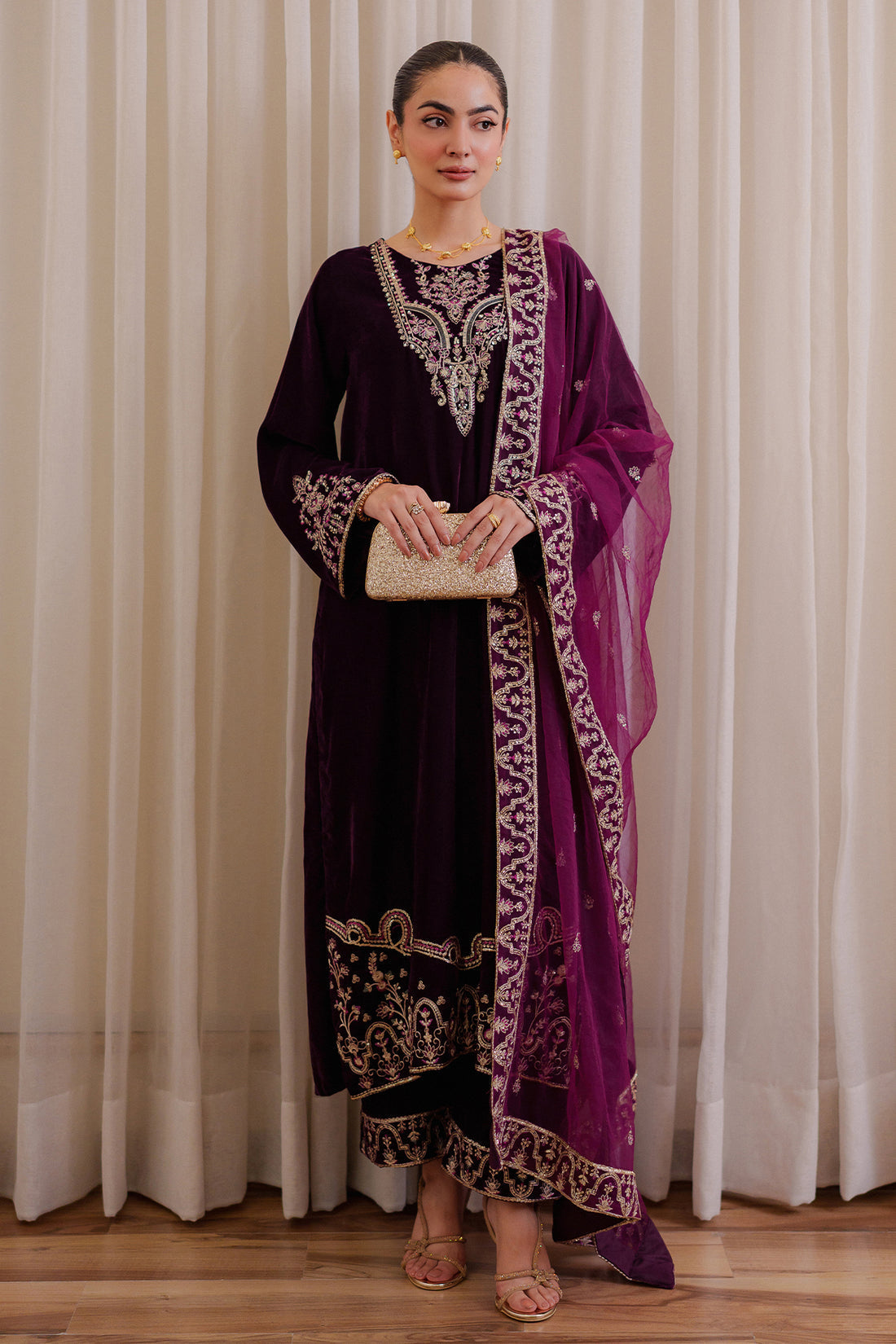 VELVET 3PC EMBROIDERED WITH CHIFFION EMBROIDERED DUPATTA V65