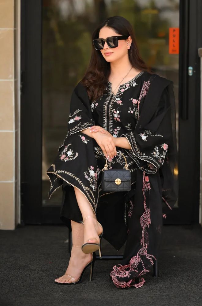 Summer 3Piece Lawn Embroidered Suit  728